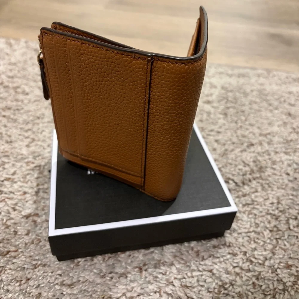 Michael Kors Tan Leather Card Holder - Picture 2 of 4